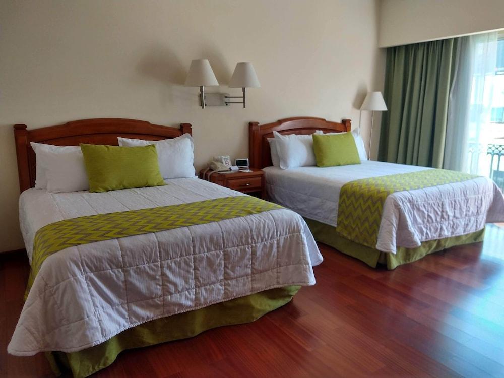 Hotel Villa Florida Puebla Exteriör bild