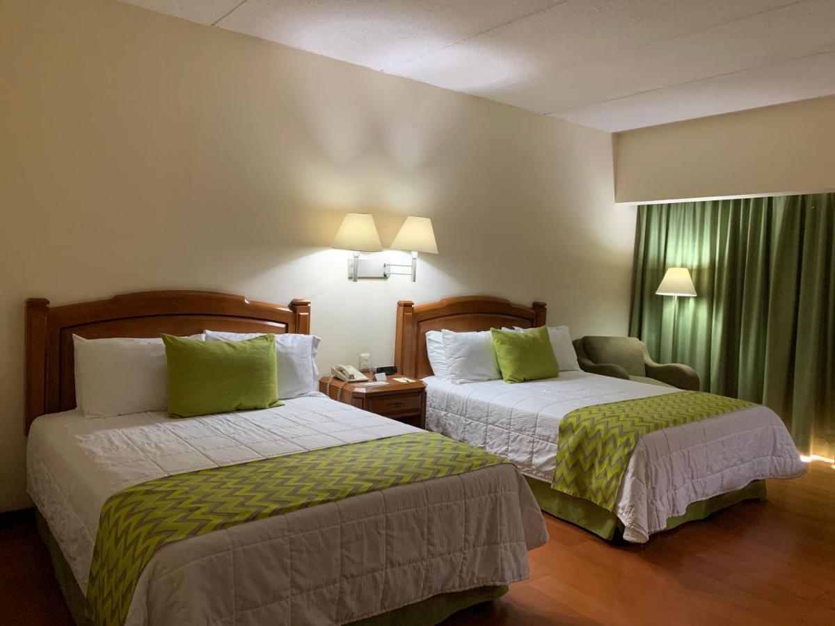 Hotel Villa Florida Puebla Exteriör bild